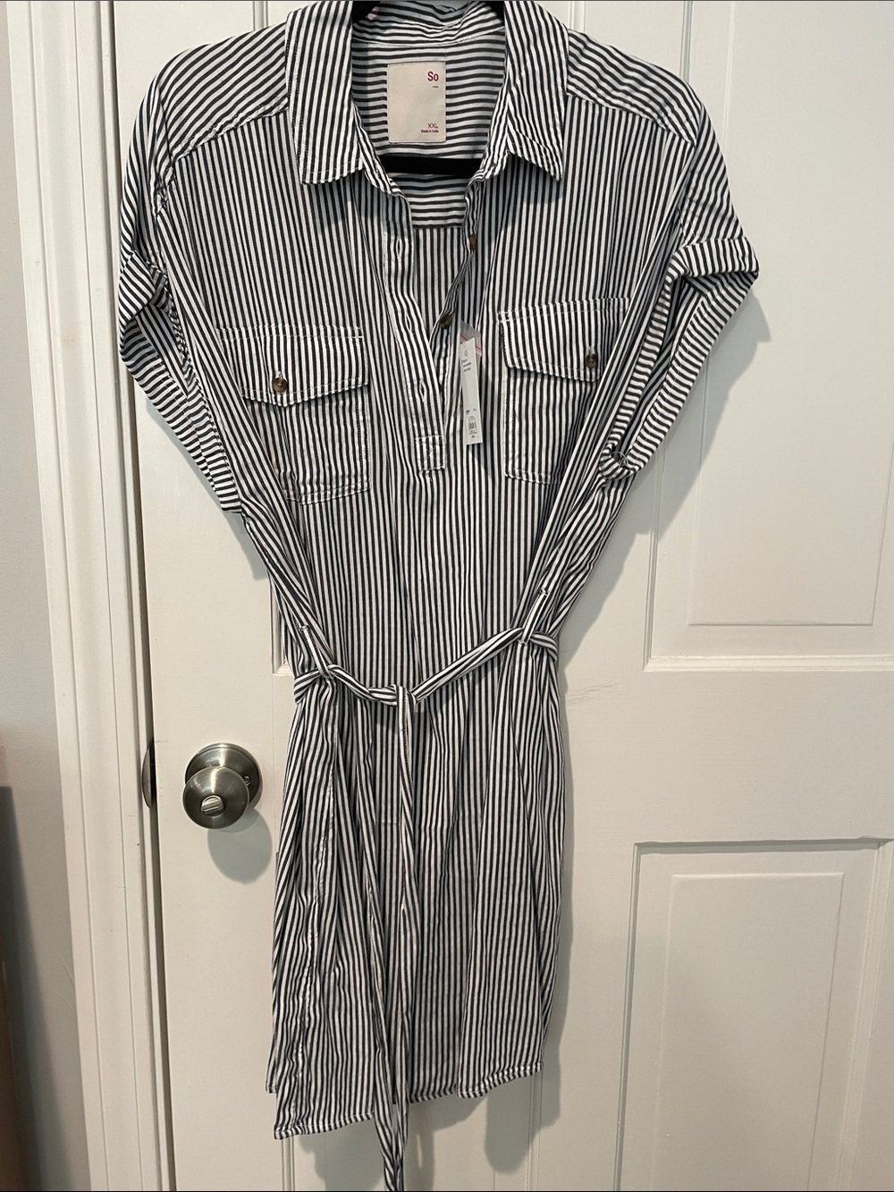 SO Black and White Vertical-Stripe Shirt Dress with Tie
